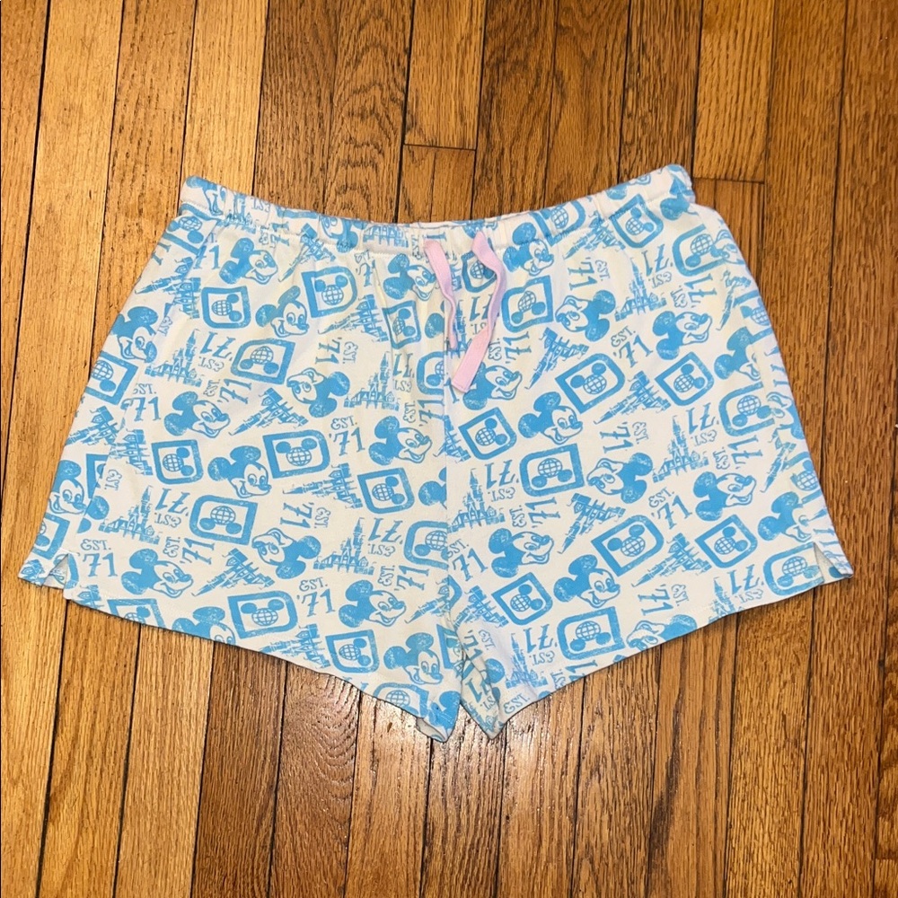 Walt Disney World Retro Mickey Castle Lounge Shorts for Women Size Large